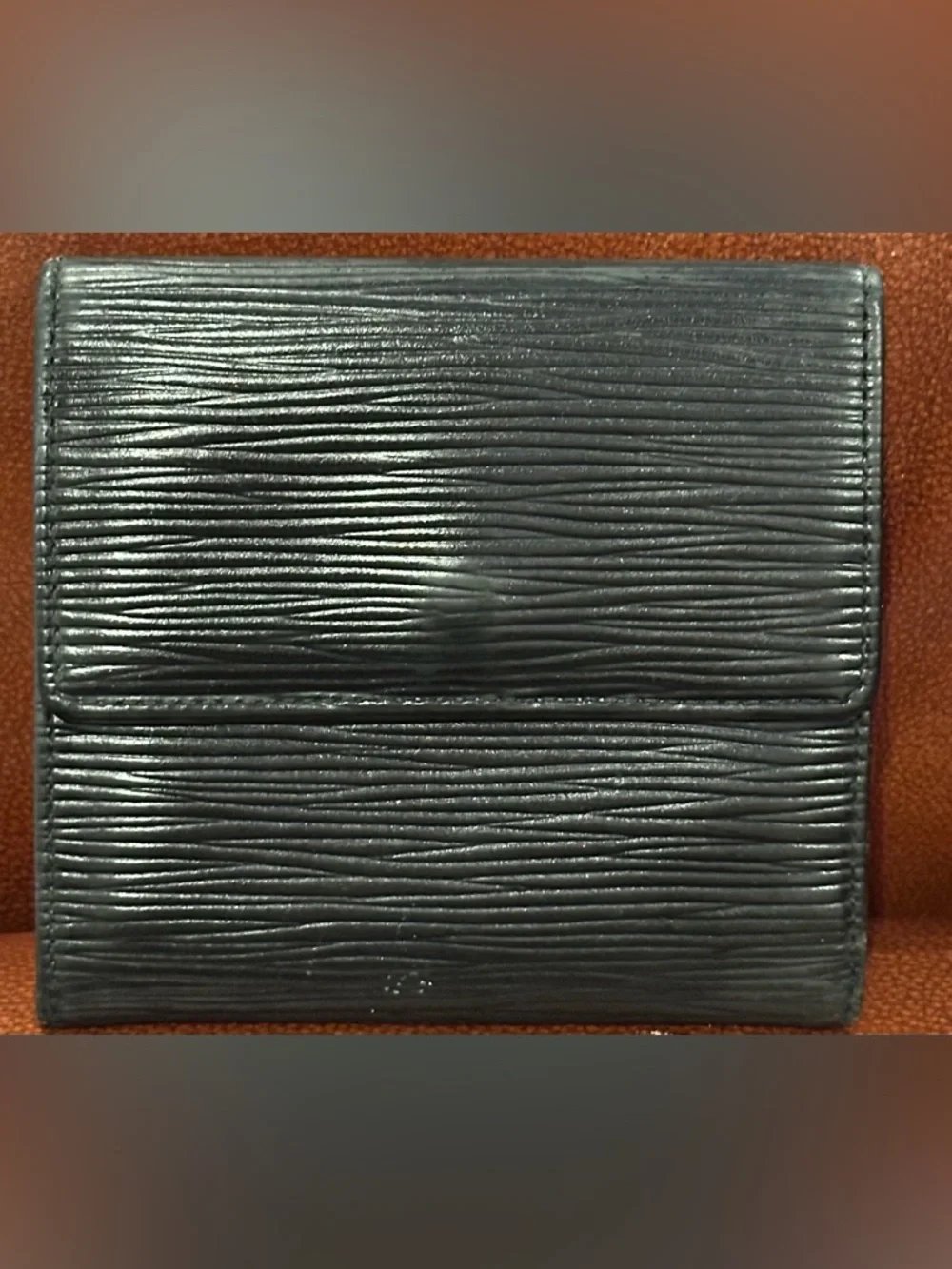 Louis Vuitton Luxury Black Epi Leather Compact Bifold Wallet EUC
